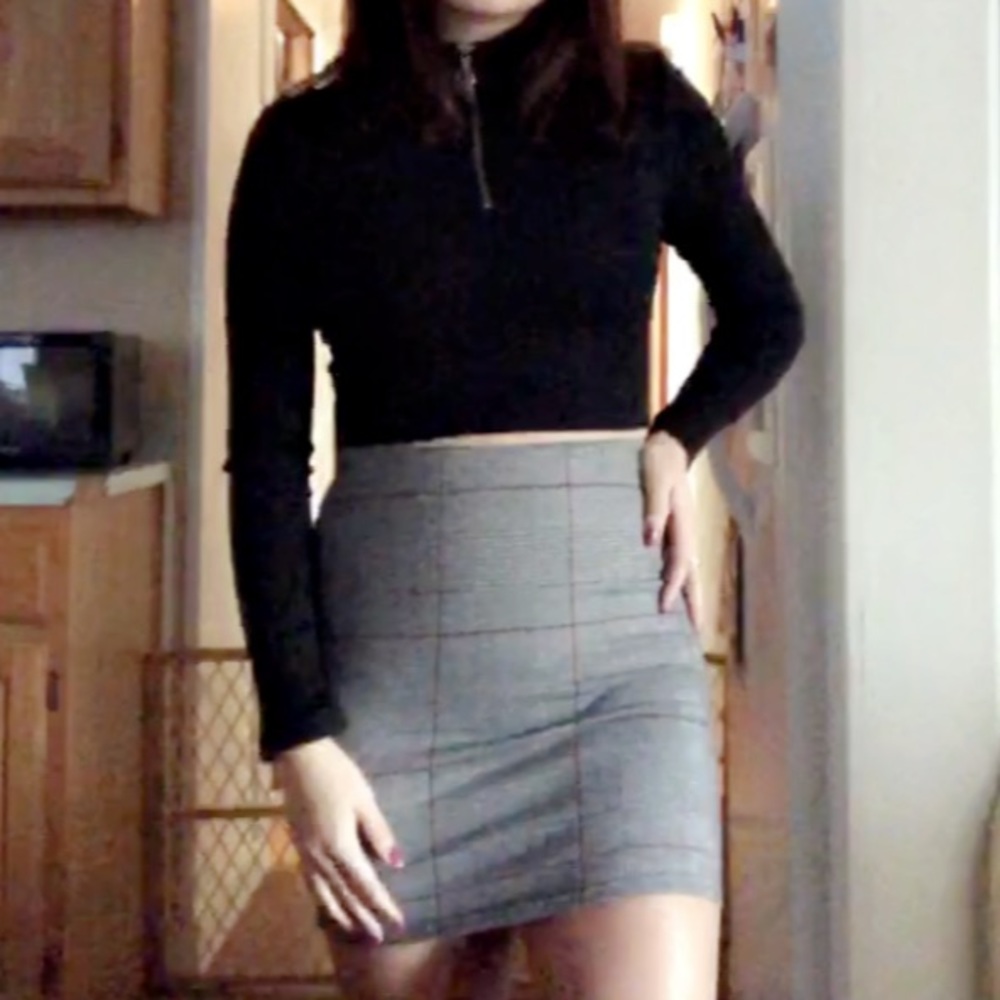 plaid pencil skirt (Never worn out)
